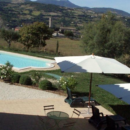 Al Castello Villa San Severino Marche Bagian luar foto