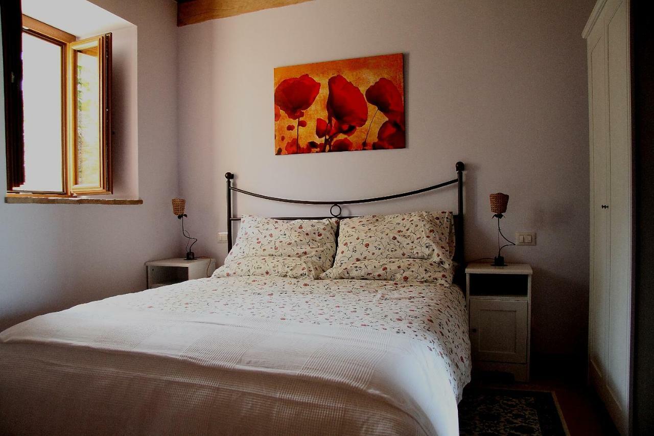 Al Castello Villa San Severino Marche Bagian luar foto